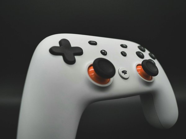 How do integrated graphics compare to dedicated GPUs for gaming?